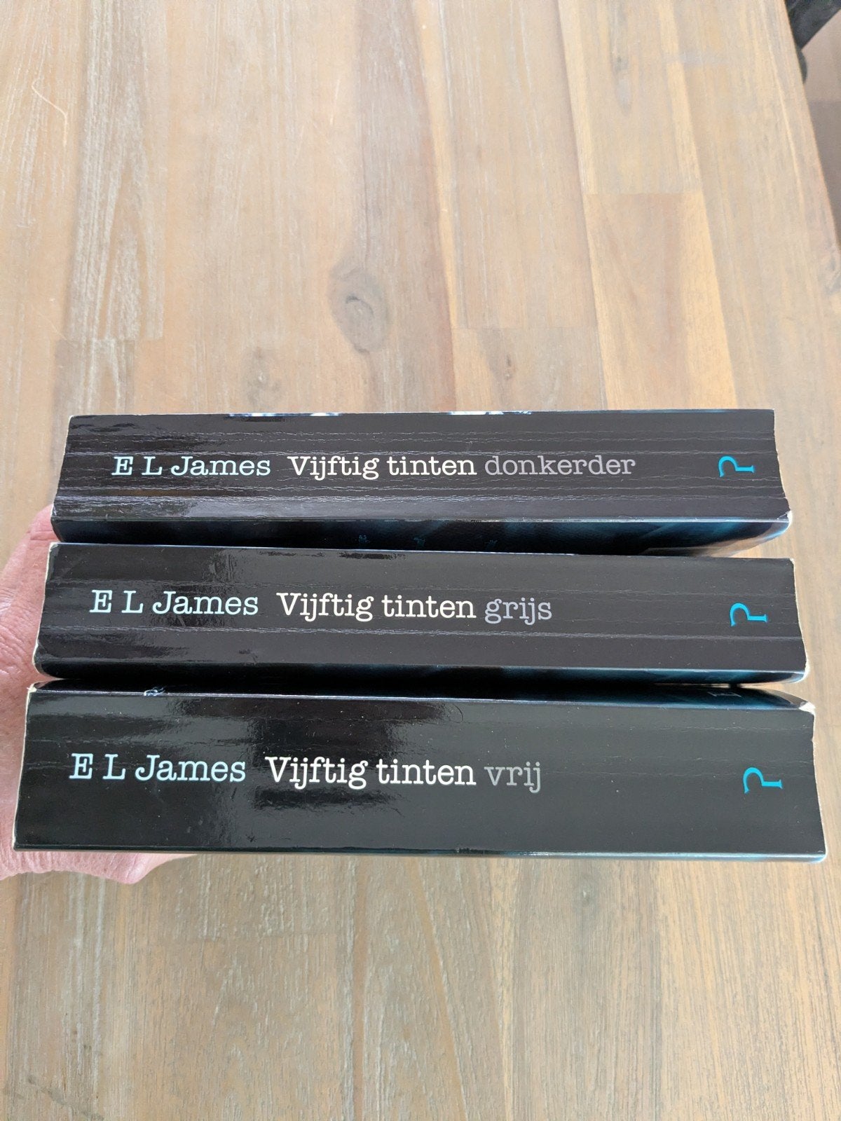 E.L. James - Vijftig tinten  3delen, Boeken, E.L. James, Ophalen of Verzenden, Zo goed als nieuw, Amerika