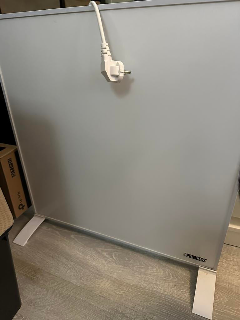 Infraroodpaneel bijna niet gebruikt, Doe-het-zelf en Verbouw, Verwarming en Radiatoren, 30 tot 80 cm, Overige typen, Ophalen of Verzenden
