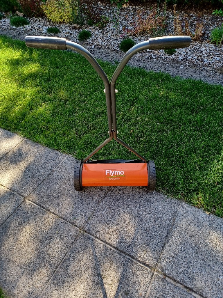 handgrasmaaier, Tuin en Terras, Grasmaaiers, Kooimesmaaier, Ophalen of Verzenden, Gebruikt, Minder dan 30 cm