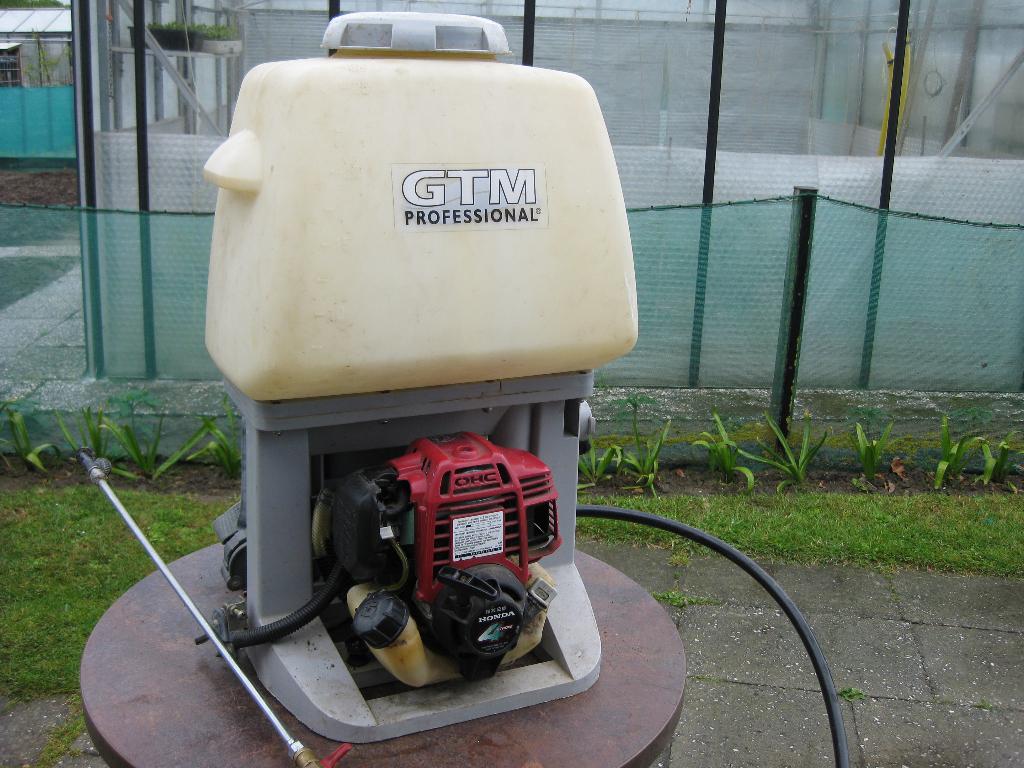 gtm rugspuit, Ophalen, Gebruikt, GTM professional
