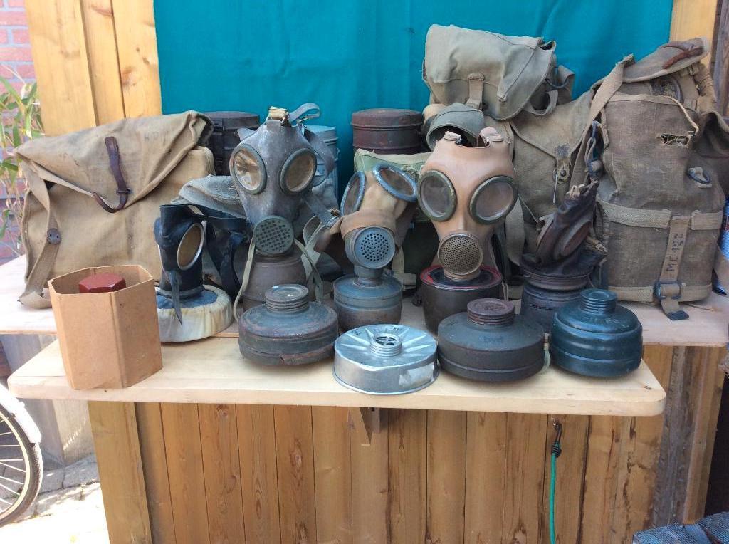Verzameling  Gasmaskers, Verzamelen, Militaria | Algemeen, Landmacht, Overige typen, Overige gebieden, Verzenden