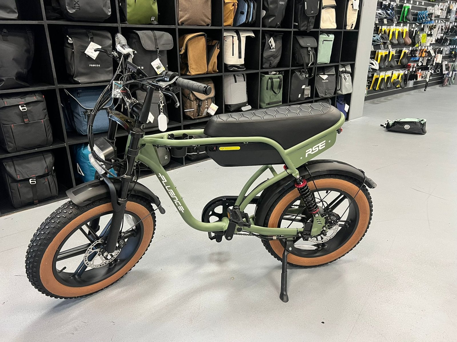 Electrische fiets te koop, Ophalen, Zo goed als nieuw, Overige merken