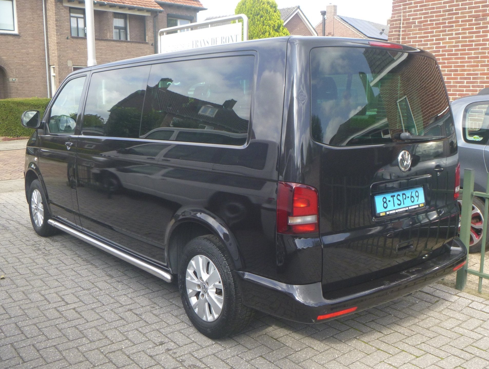Volkswagen Transporter Kombi 2.0 TDI L2H1 BM Highline 9 pers, Auto's, Voorwielaandrijving, Euro 5, 15 km/l, Gebruikt