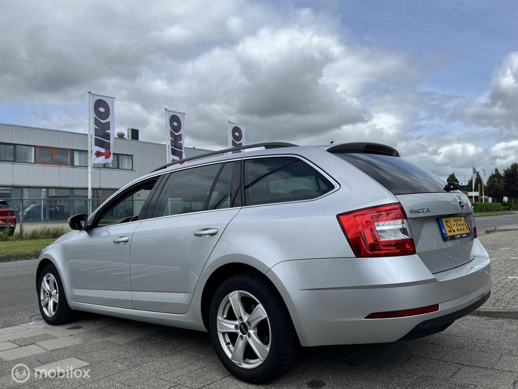 Skoda Octavia Combi 1.6 TDI Greentech Ambition Business|BTW, Auto's, Voorwielaandrijving, 1227 kg, Euro 6, 4 cilinders