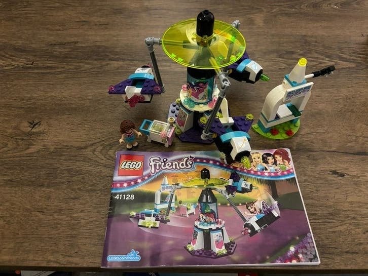 LEGO Friends 41128 Ruimtevlucht in pretpark compleet met boe, Ophalen of Verzenden, Zo goed als nieuw, Overige merken