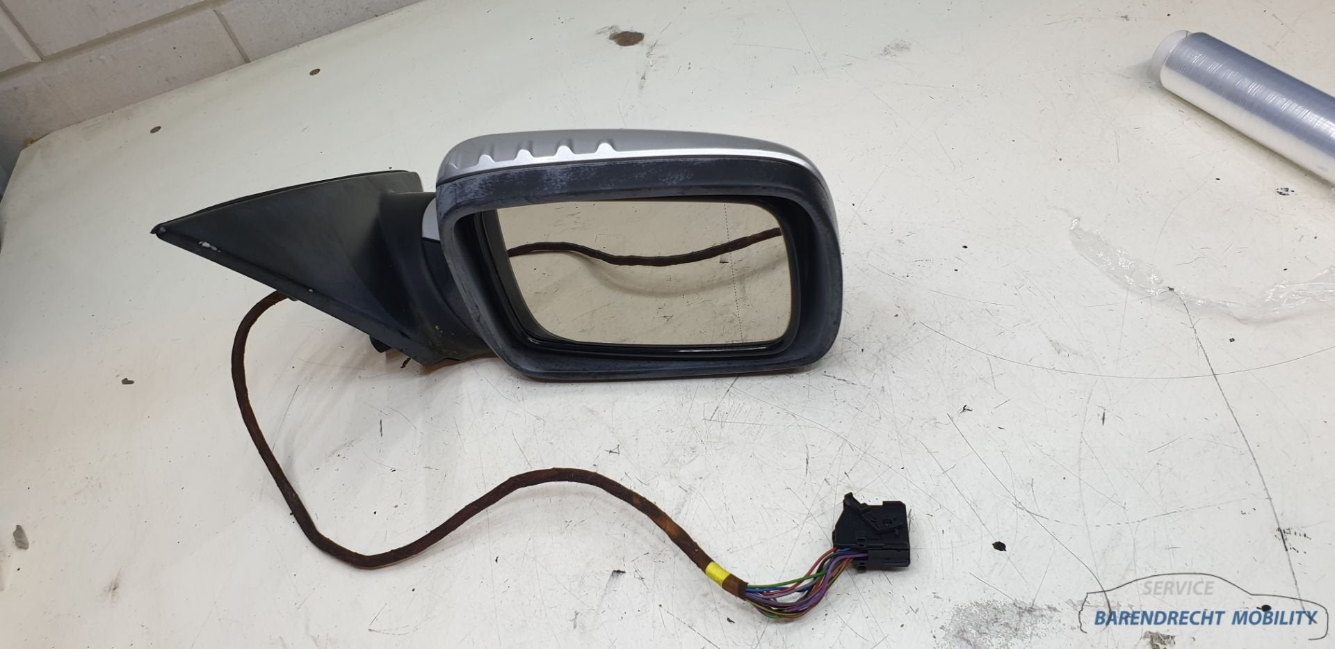Buitenspiegel rechts E65 7-serie BMW automatisch dimmend zil, Auto-onderdelen, Spiegels, Petuelring 130
80788  Munich, DE, Gebruikt