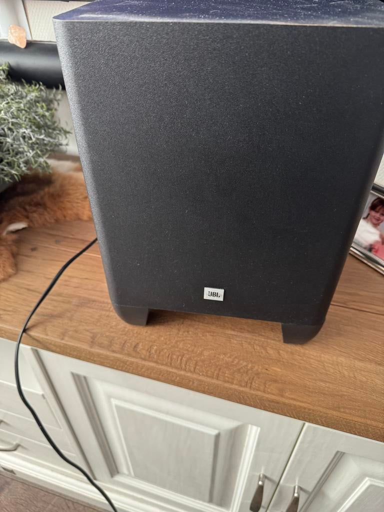 JBL Cinema Draadloze Subwoofer - Zo goed als nieuw, Audio, Tv en Foto, Luidsprekers, Ophalen of Verzenden, Zo goed als nieuw, 120 watt of meer