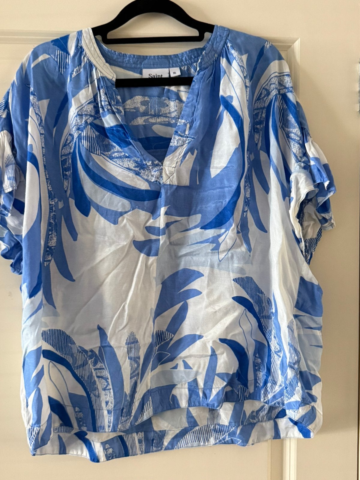 Blouse/top Saint, Ophalen of Verzenden, Zo goed als nieuw, Maat 42/44 (L), Korte mouw