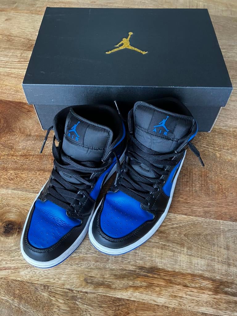 Jordan Air blauw-zwart maat 40, Blauw, Ophalen of Verzenden, Sneakers of Gympen, Zo goed als nieuw