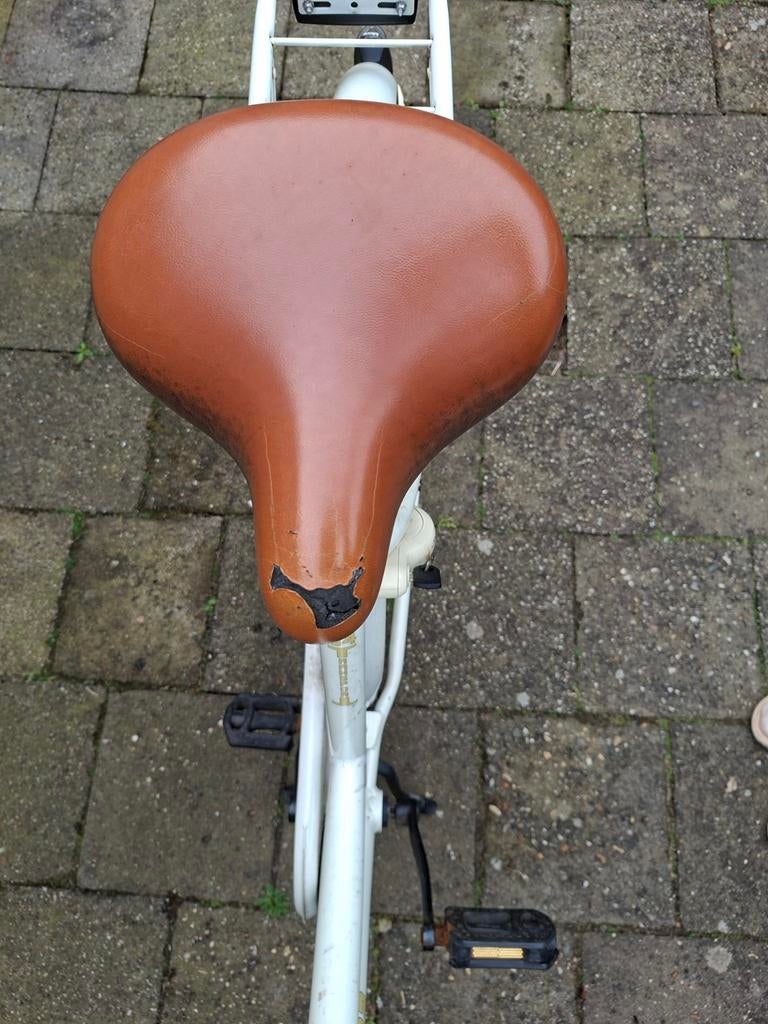 Twee Cortina damesfietsen, Ophalen, Achterzitje, Cortina, Gebruikt