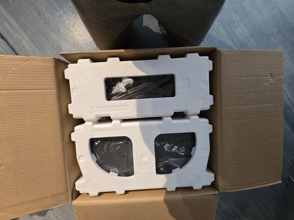 Philips FB 605 Speaker Set - Nieuw in Doos, Philips, Nieuw, Ophalen of Verzenden, Complete surroundset