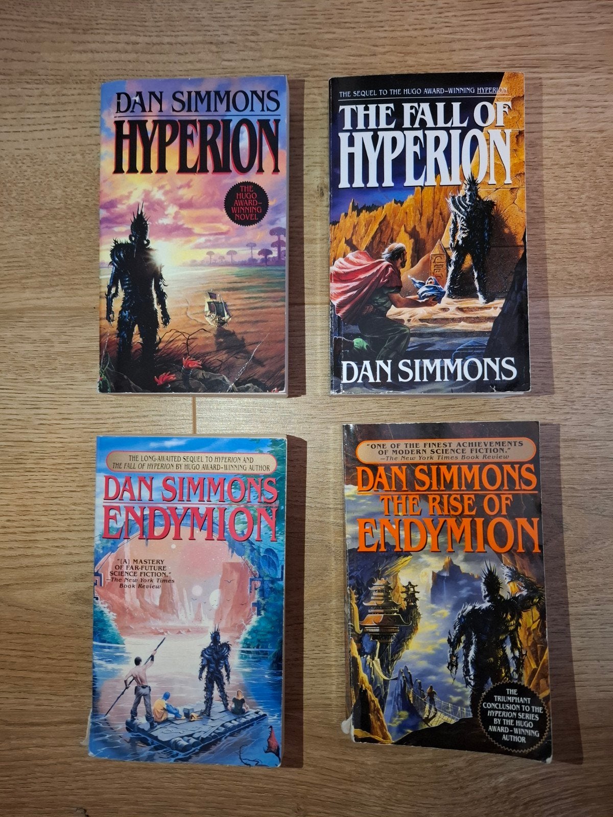Dan Simmons Hyperion Cantos Boekenreeks (4 boeken) (ENG), Boeken, Verzenden, Gelezen, Dan Simmons