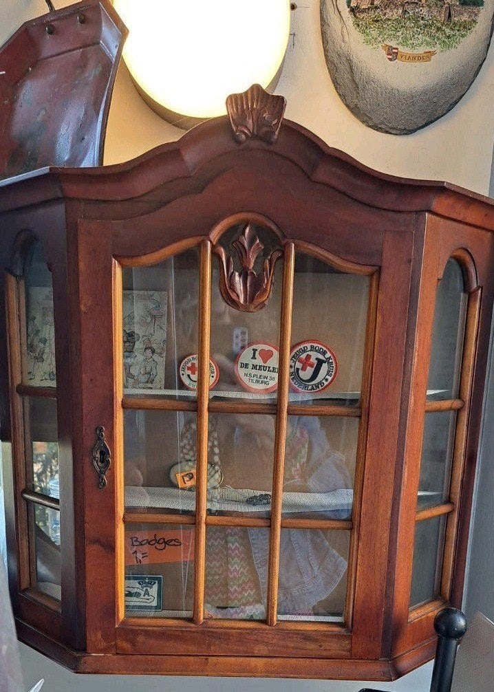 Vintage Vitrine Wandkastje - Charmant en Compact, Ophalen