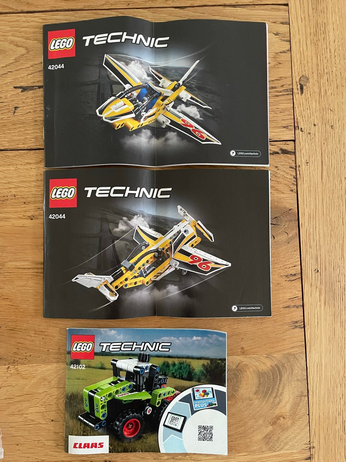Lego Technic 42044 Straaljager & 42102 Mini Claas Xerion, Ophalen of Verzenden, Gebruikt