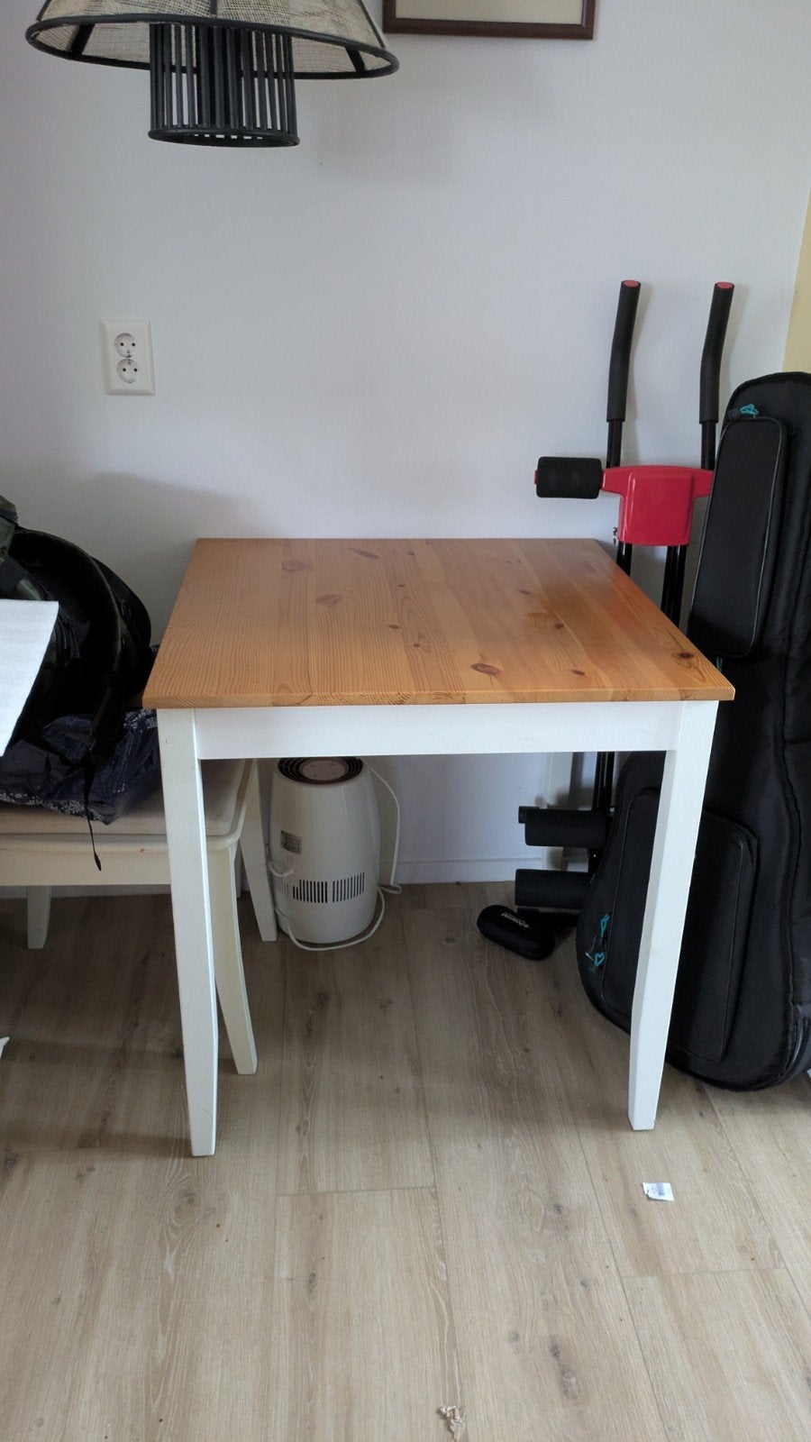 Ikea Pinnettop-tafel in goede staat, Ophalen, Zo goed als nieuw
