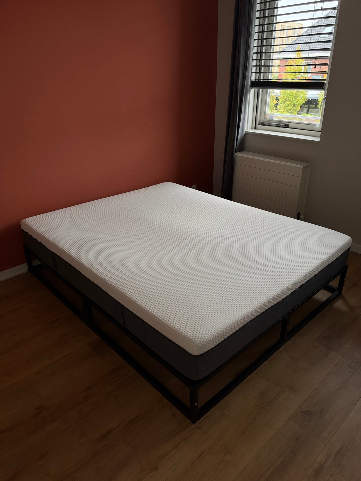 Emma Original Hybrid matras 160x200 cm met bedframe, Ophalen, Zwart, Tweepersoons, Zo goed als nieuw