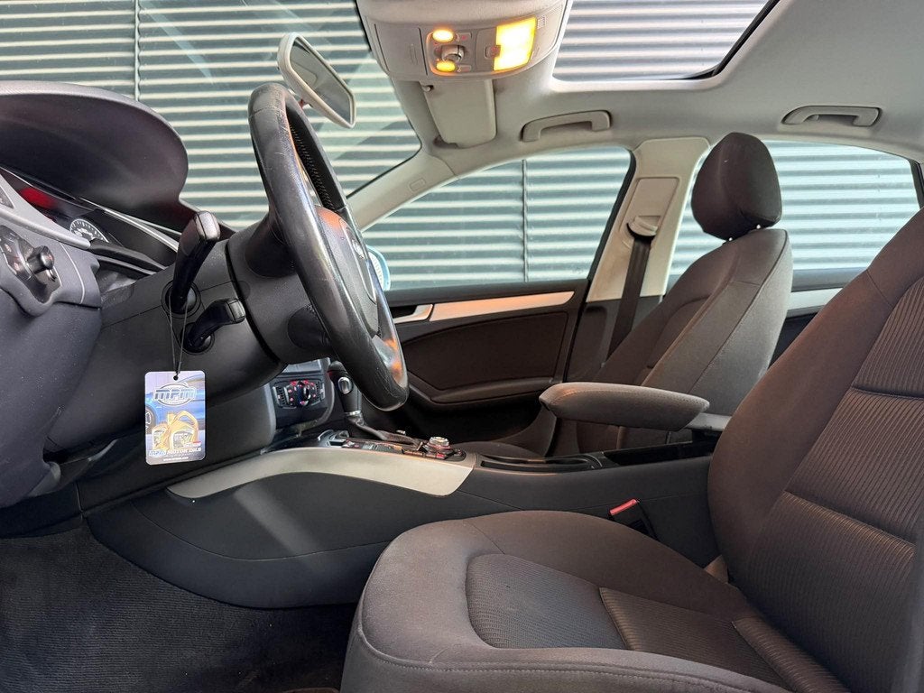 Audi A4 Limousine 1.8 TFSI Pro Line *NAP*DAK*XENON*AUT, Auto's, Audi, Euro 5, Stof, Gebruikt, Zwart