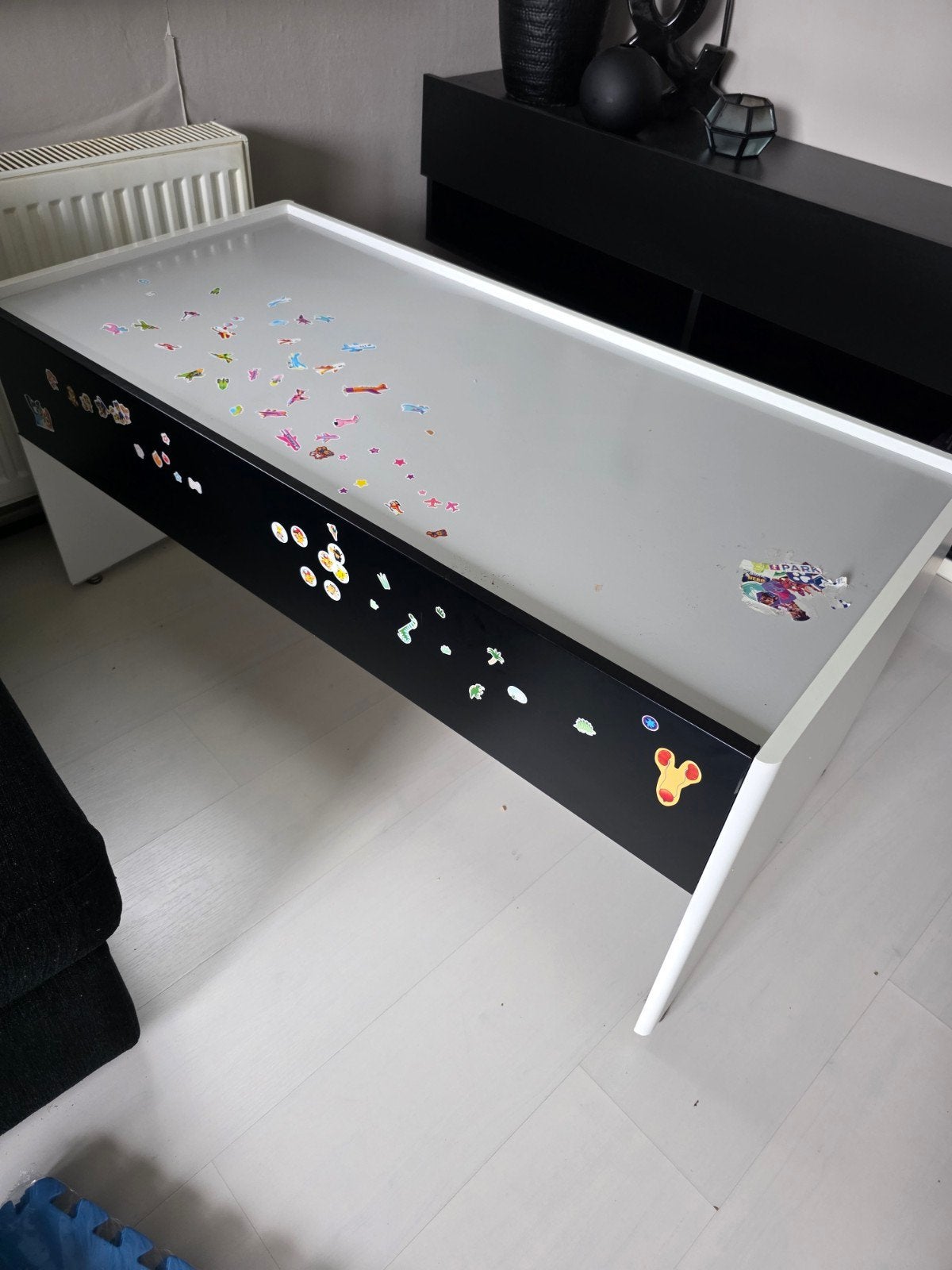 Ikea speeltafel, Ophalen