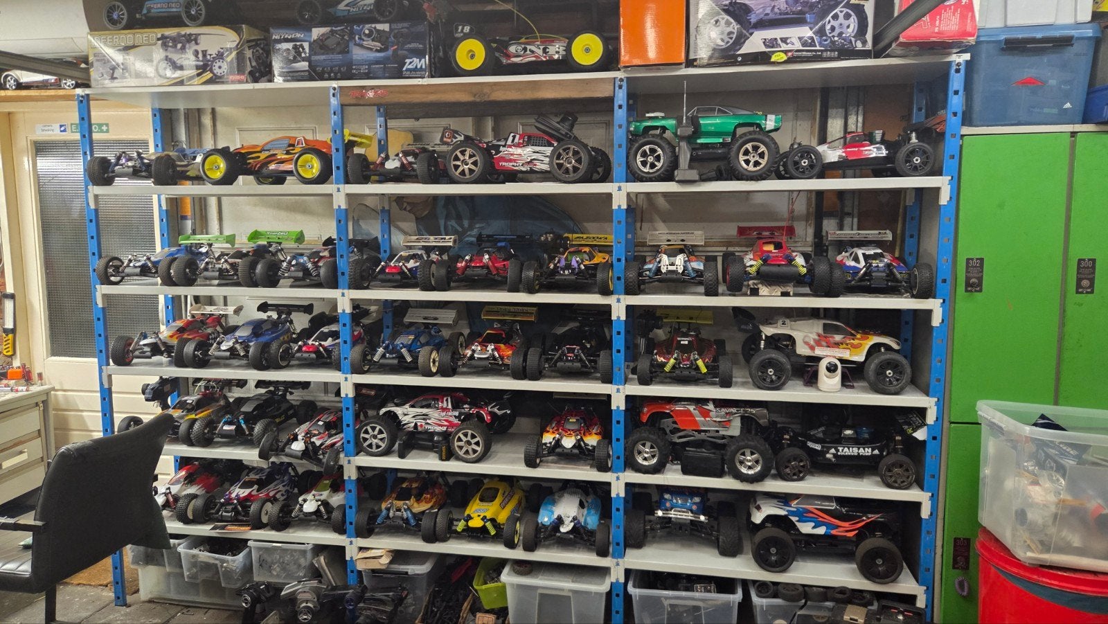 Te koop gevraagd nitro auto's en electro, Ophalen of Verzenden, Gebruikt, Nitro, Auto onroad