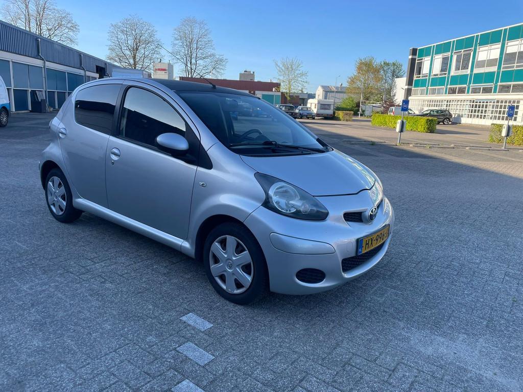 Toyota Aygo 1.0-12V Comfort Airco, Auto's, Toyota, Voorwielaandrijving, Gebruikt, 4 stoelen, 68 pk