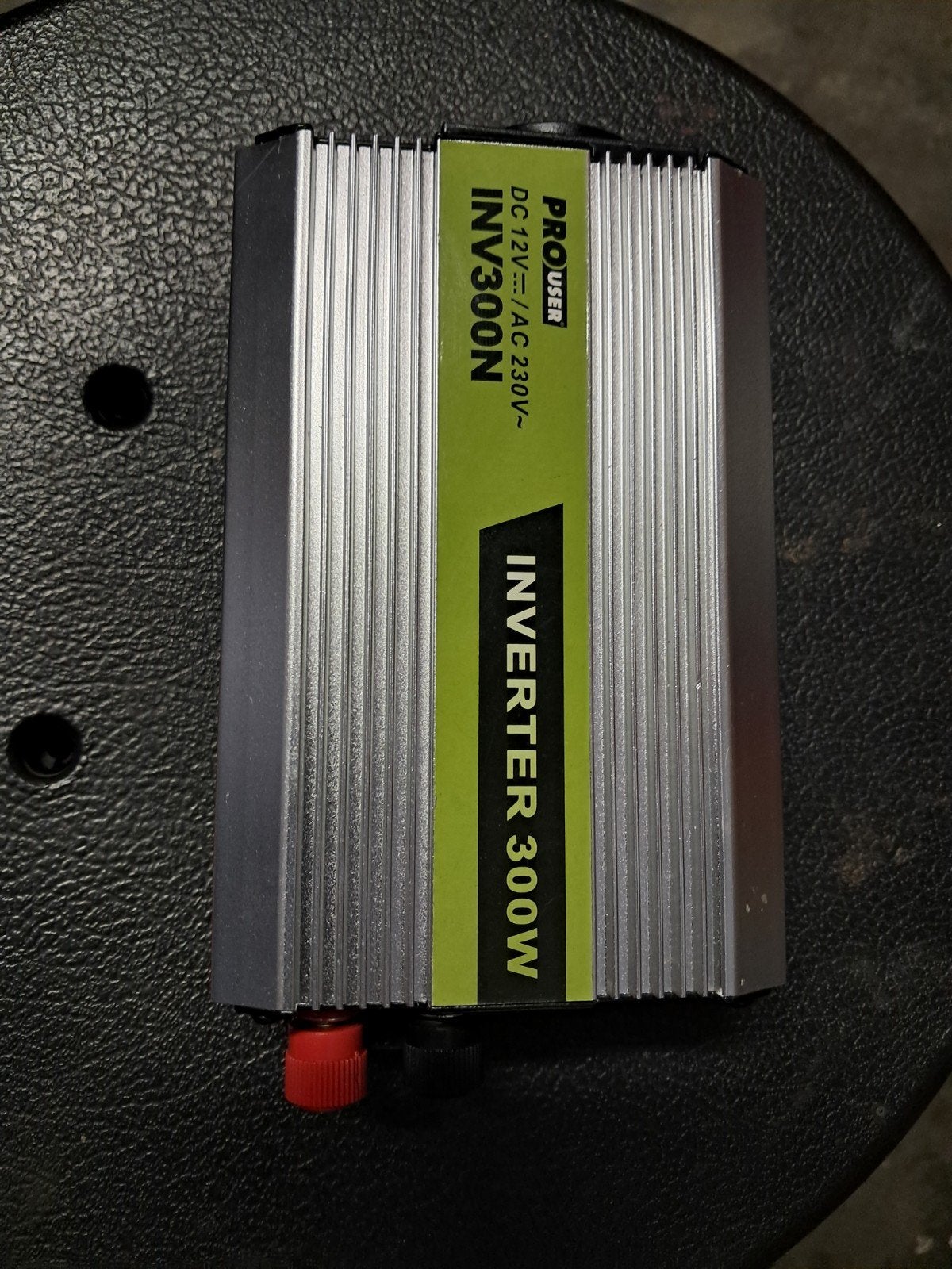 Omvormer 12v > 230v 300 watt, Ophalen of Verzenden, Zo goed als nieuw