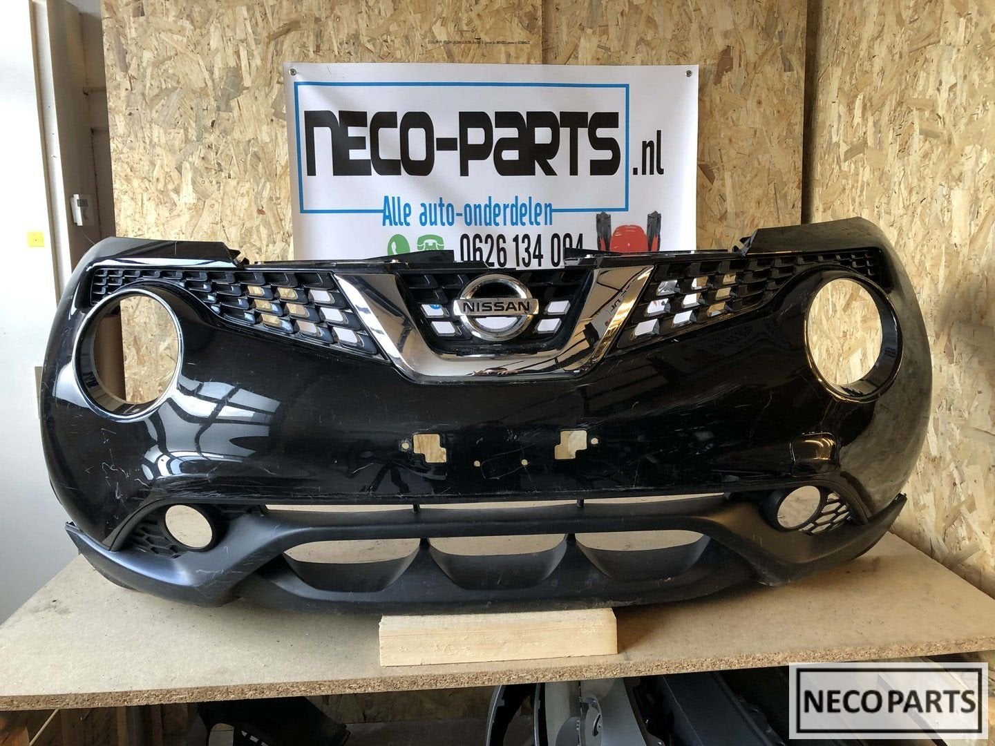 Nissan Juke bumper voorbumper grill 2014-2018, Ophalen, Gebruikt, -, Voor