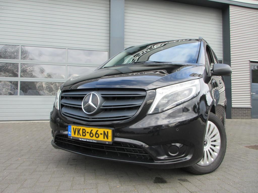 Mercedes-Benz Vito 119cdi Lang Automaat, LED, Camera, Naviga, Auto's, Bestelauto's, Automaat, Achterwielaandrijving, Gebruikt