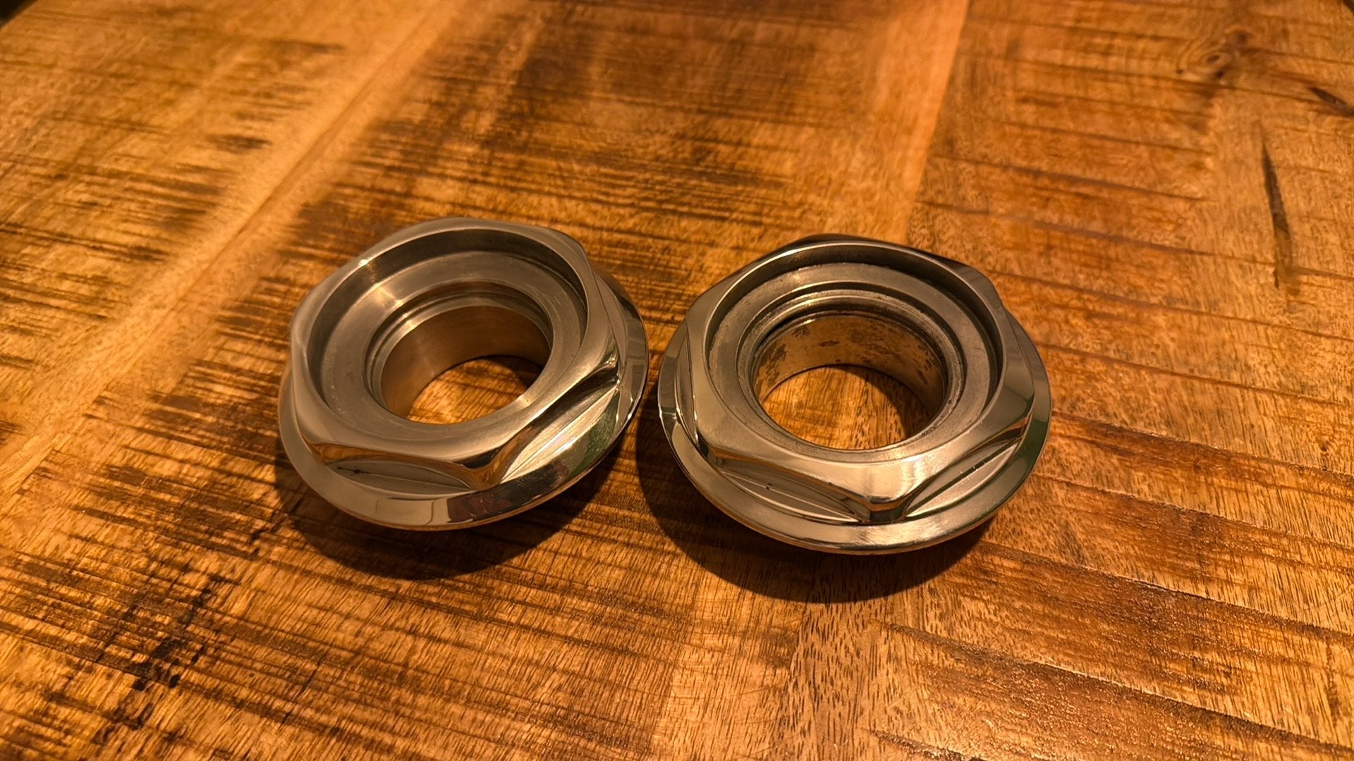 BBS RS zeskantmoer 16&17”, Ophalen