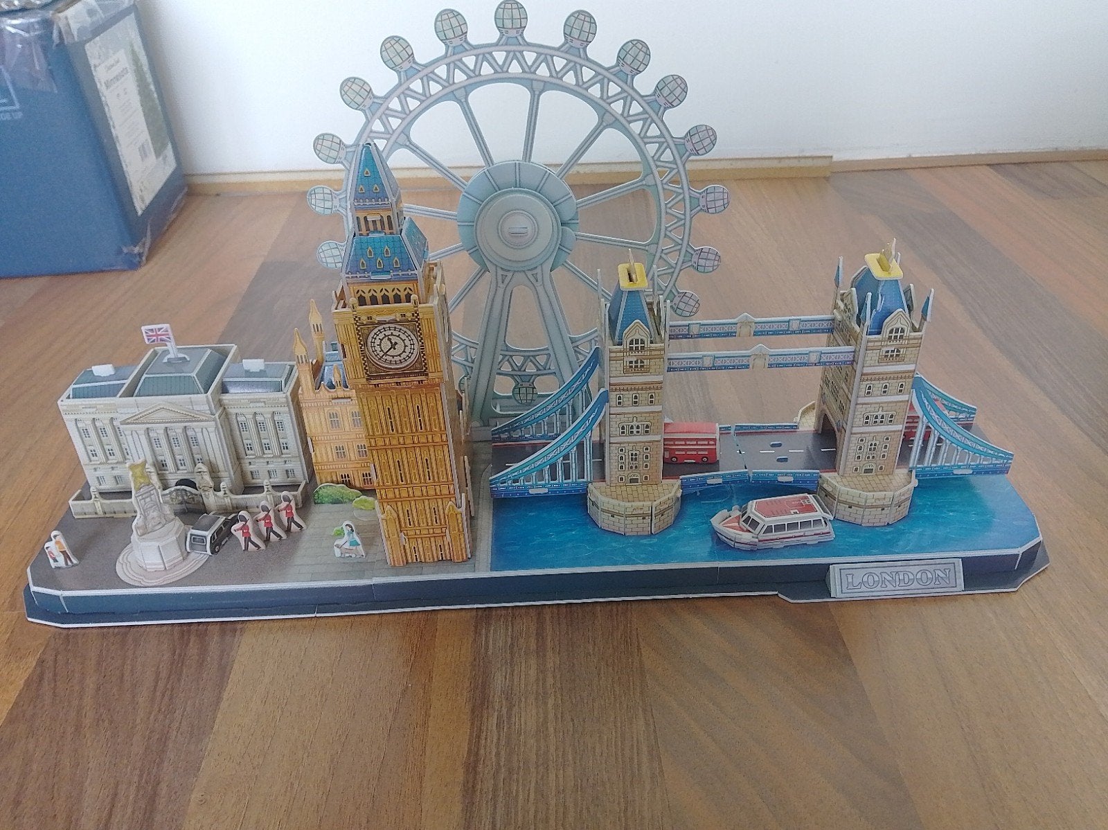 3D puzzel London skyline - onbeschadigd, Ophalen, Meer dan 50 stukjes, Zo goed als nieuw, 6 jaar of ouder