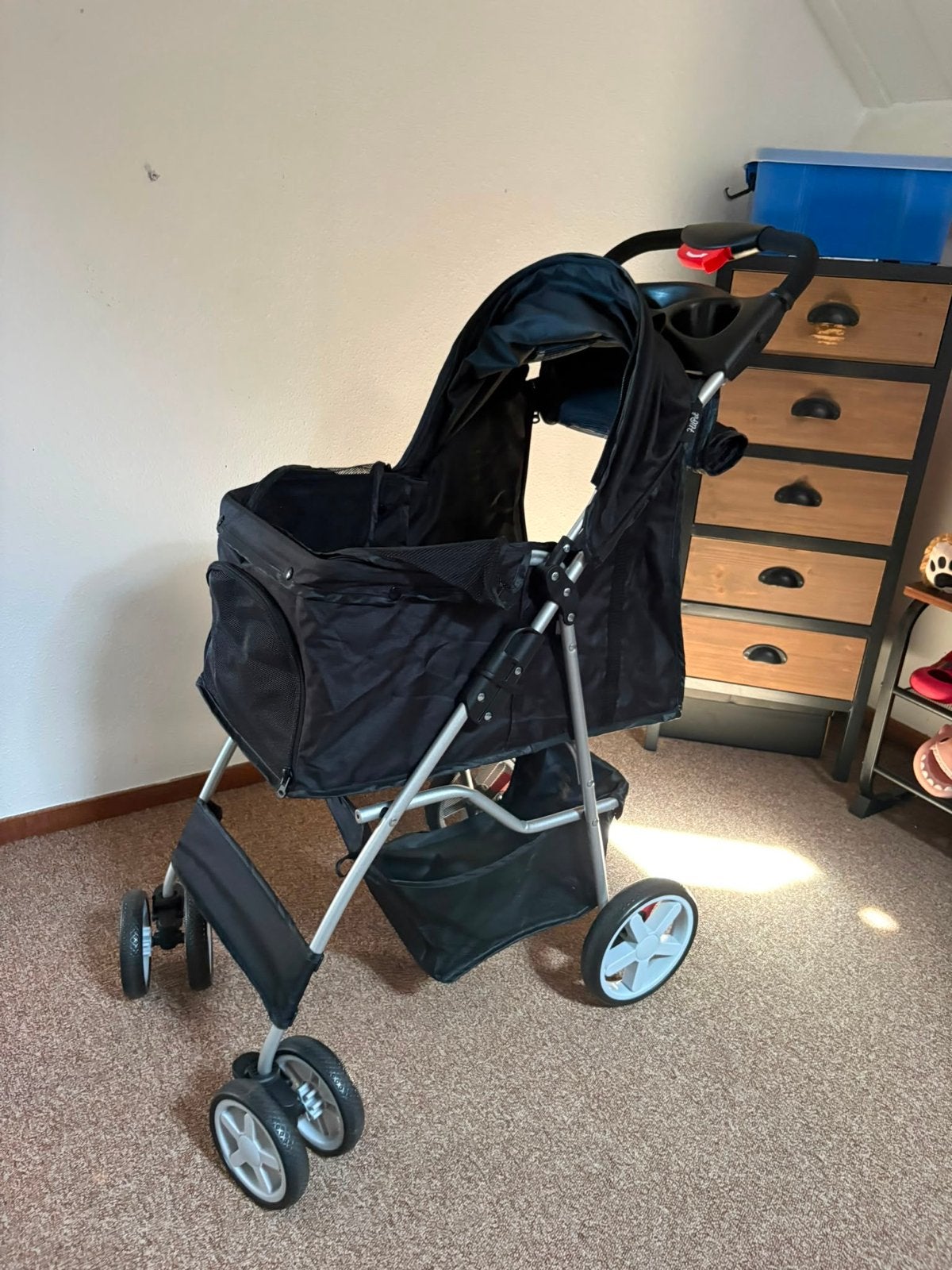Honden / katten buggy als nieuw., Dieren en Toebehoren, Ophalen, Zo goed als nieuw