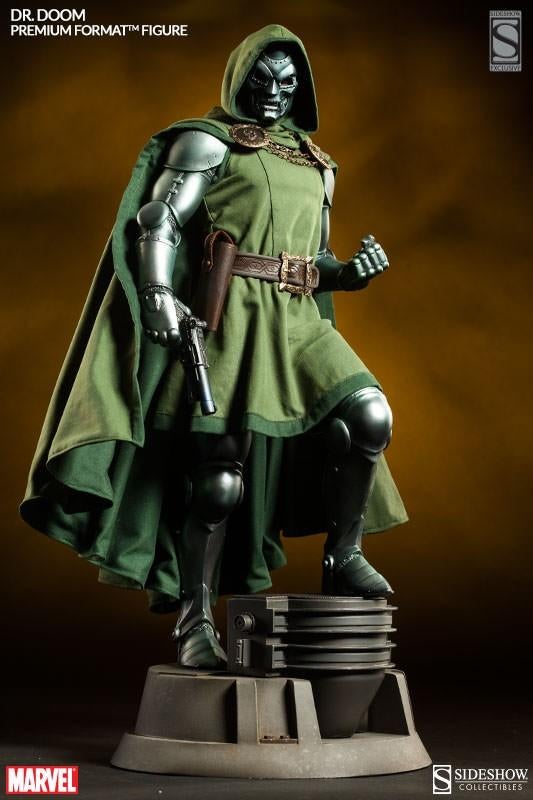Sideshow Dr. Doom Premium Format Exclusive Marvel 1:4 statue, Verzamelen, Beelden en Beeldjes, Ophalen