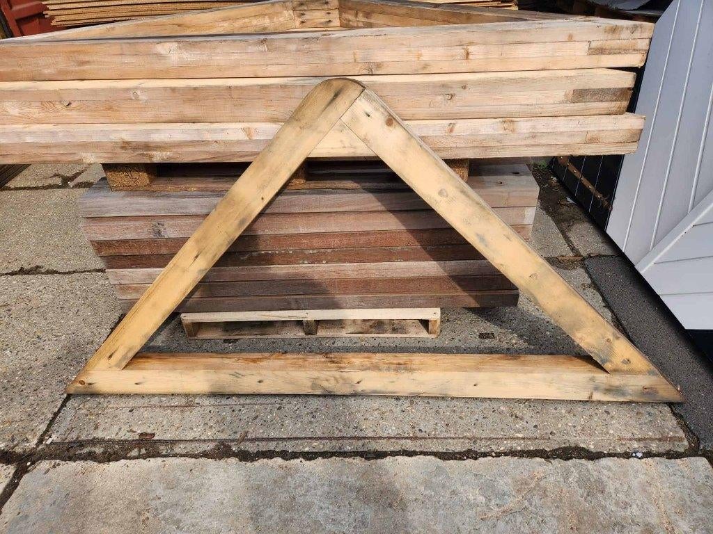 101 - Dakspanten, Doe-het-zelf en Verbouw, Hout en Planken, Ophalen, Gebruikt, Eiken, Overige typen