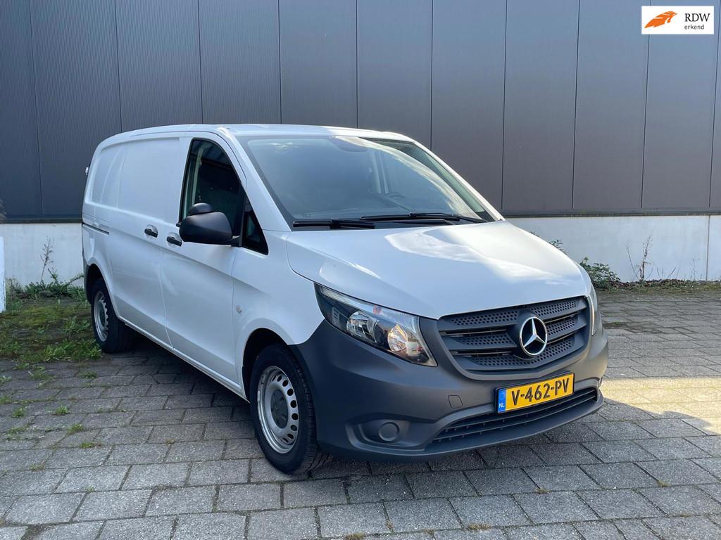 Mercedes-Benz Vito 114 CDI automaat,airco,cruise controlNETJ, Auto's, Bestelauto's, Bedrijf, Te koop, ABS, Airbags, Airconditioning