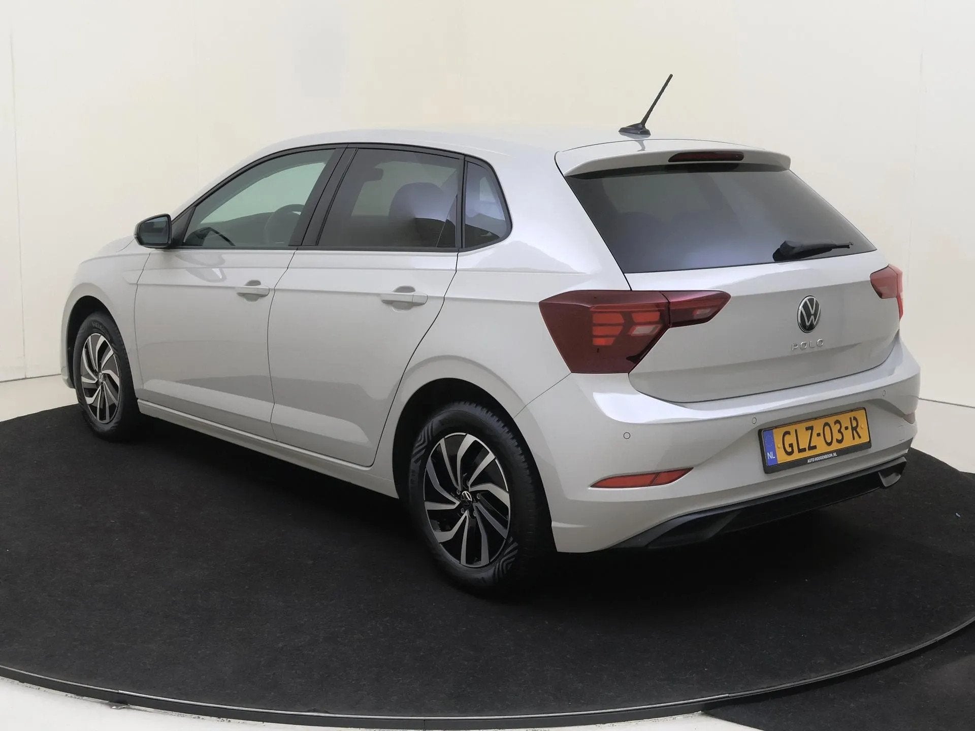 Volkswagen Polo 1.0 TSI Life Edition (bj 2024), Stof, Bedrijf, Handgeschakeld, 1000 kg