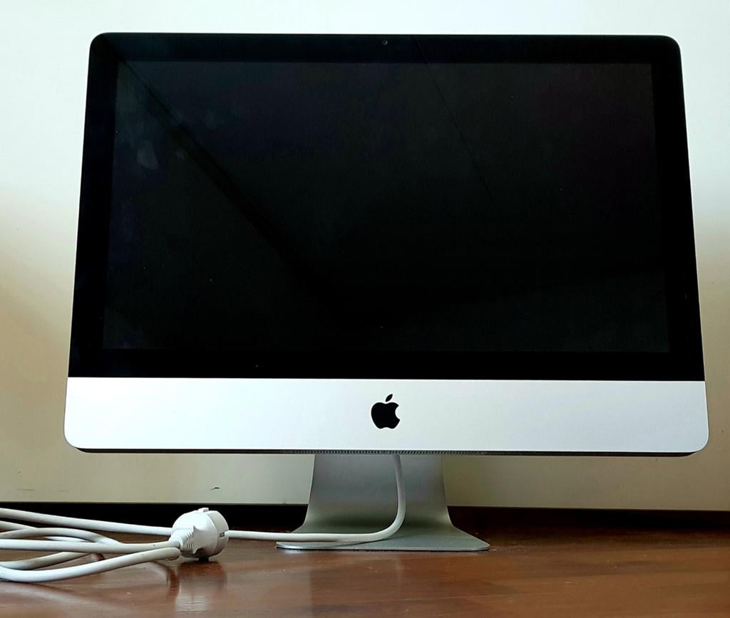 Apple iMac computer 21.5" (OSX installatie probleem), Ophalen, 2 tot 3 Ghz, HDD, IMac