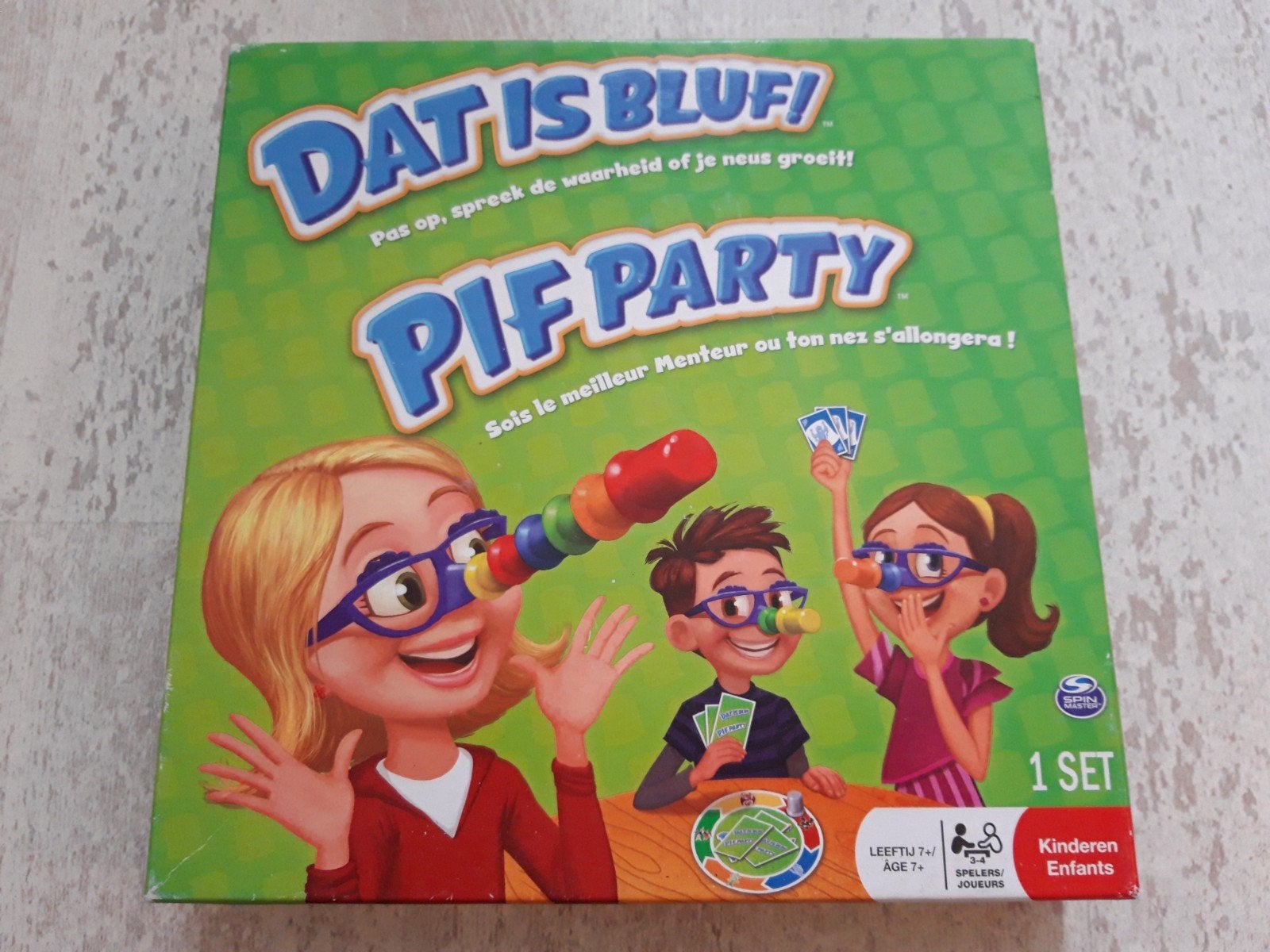 Dat is bluf Pif Party leuk spel, Een of twee spelers, Ophalen of Verzenden, Zo goed als nieuw