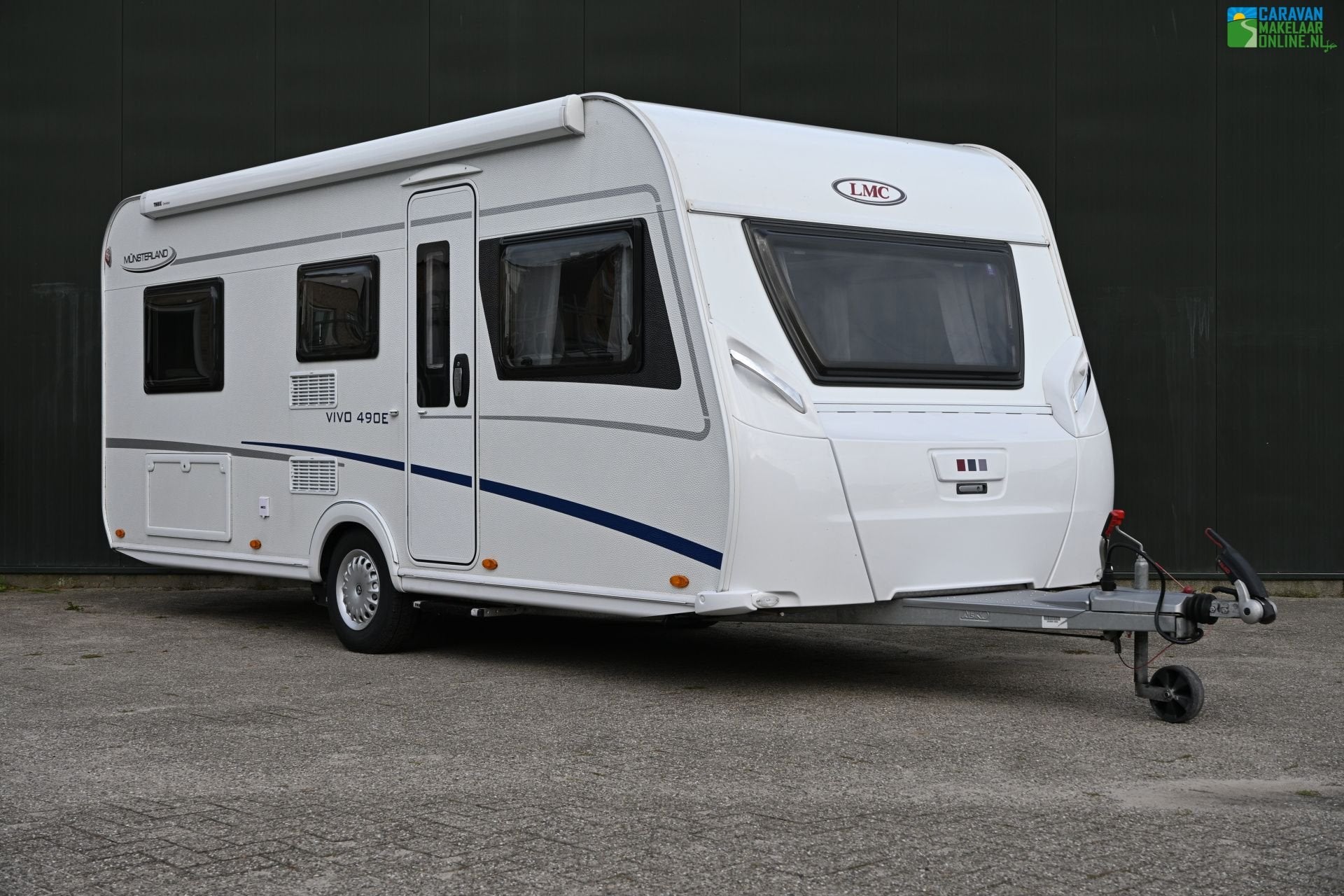 LMC Vivo 490 E Mover Cassette Luifel Enkele bedden, Caravans en Kamperen, Kachel, Rondzit, Bedrijf, 5 tot 6 meter
