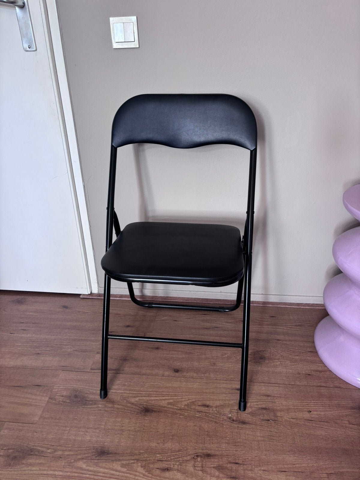 Nieuw zwarte inklapbare stoel jysk, Ophalen, Nieuw, Zwart, Eén