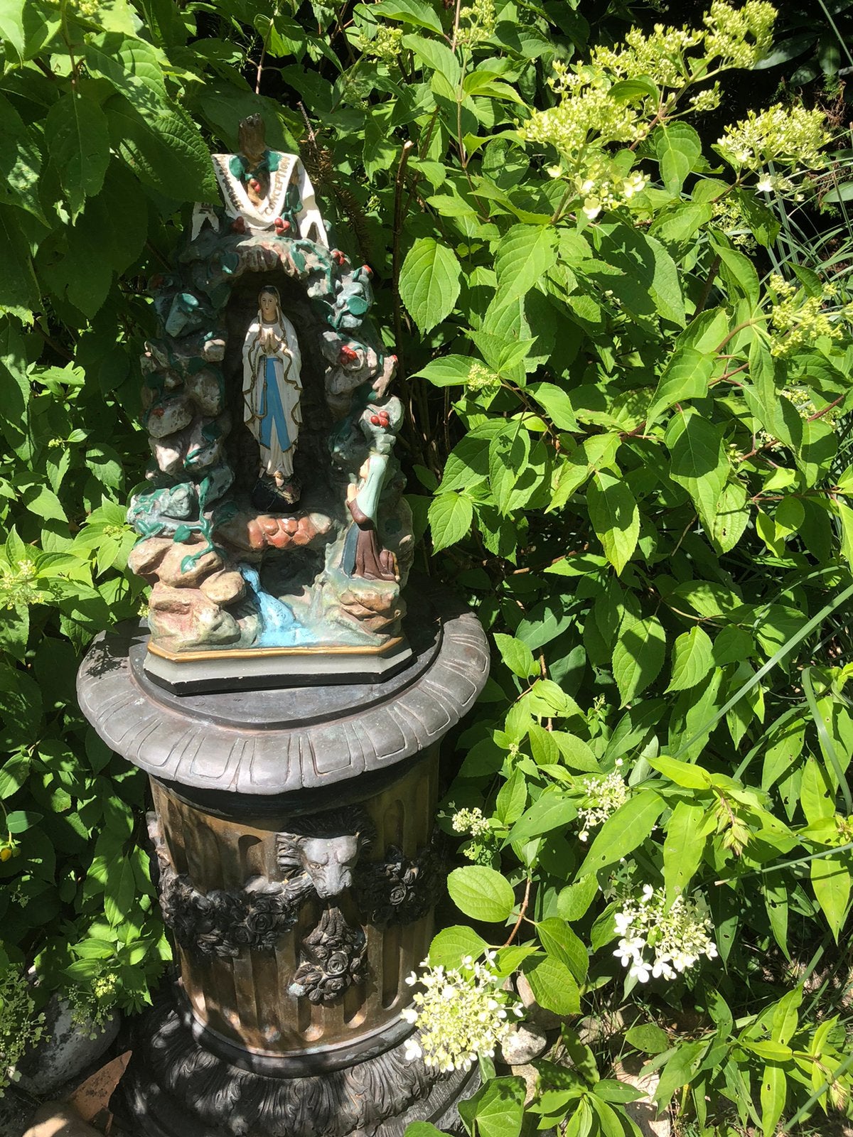 Lourdes grot 53 cm, Ophalen