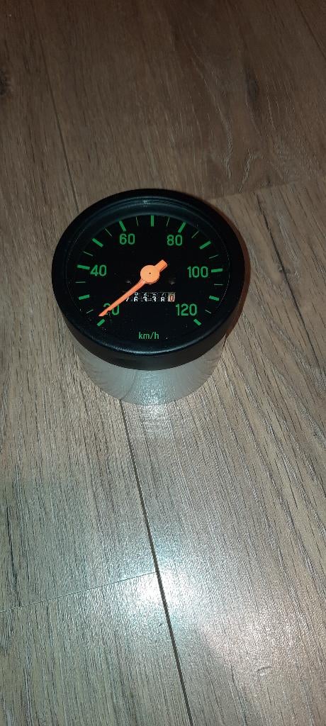 Groene VDO KM teller gezocht, Ophalen of Verzenden, Overige typen