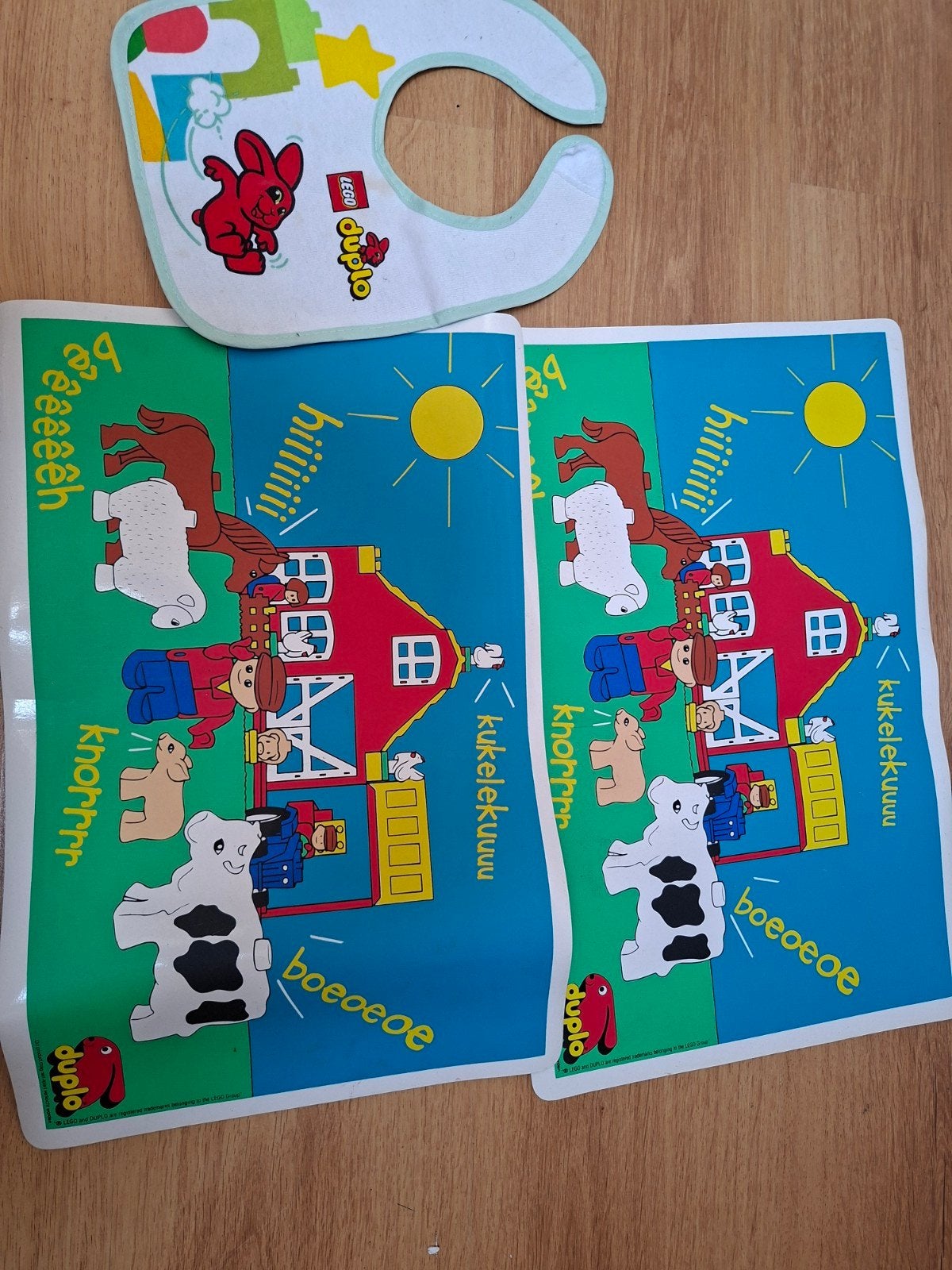 Lego Duplo placemats (2x) en slabber boerderij thema, Kinderen en Baby's, Ophalen of Verzenden, Gebruikt