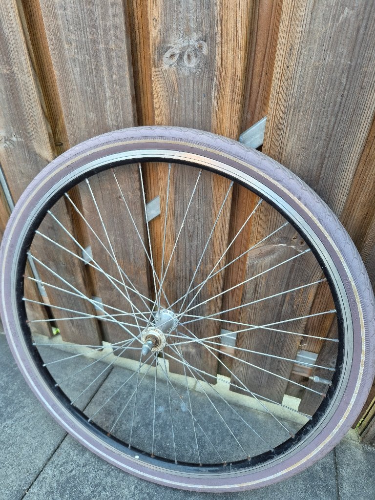 Voorwiel 28 inch, Ophalen of Verzenden, Stadsfiets, Wiel, Aluminium