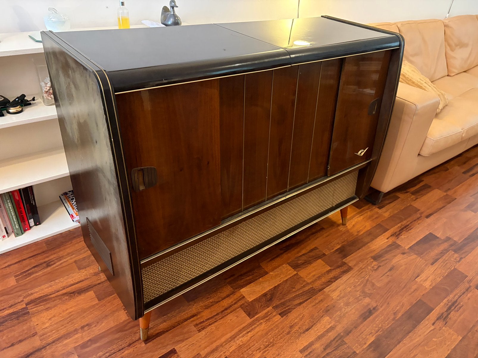 Grundig SO171, Ophalen of Verzenden, Zo goed als nieuw, 25 tot 50 cm