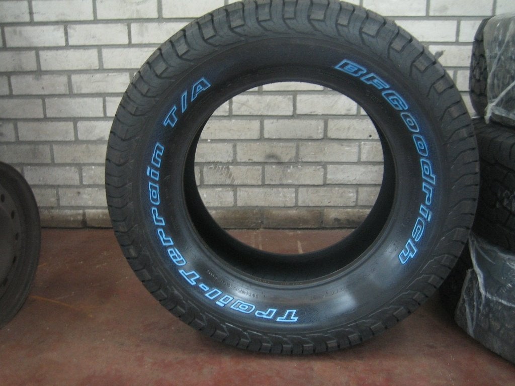 BF Goodrich 275/65R18 Trail Terrain 4 stuks, Ophalen, 18 inch, 275 mm, Nieuw