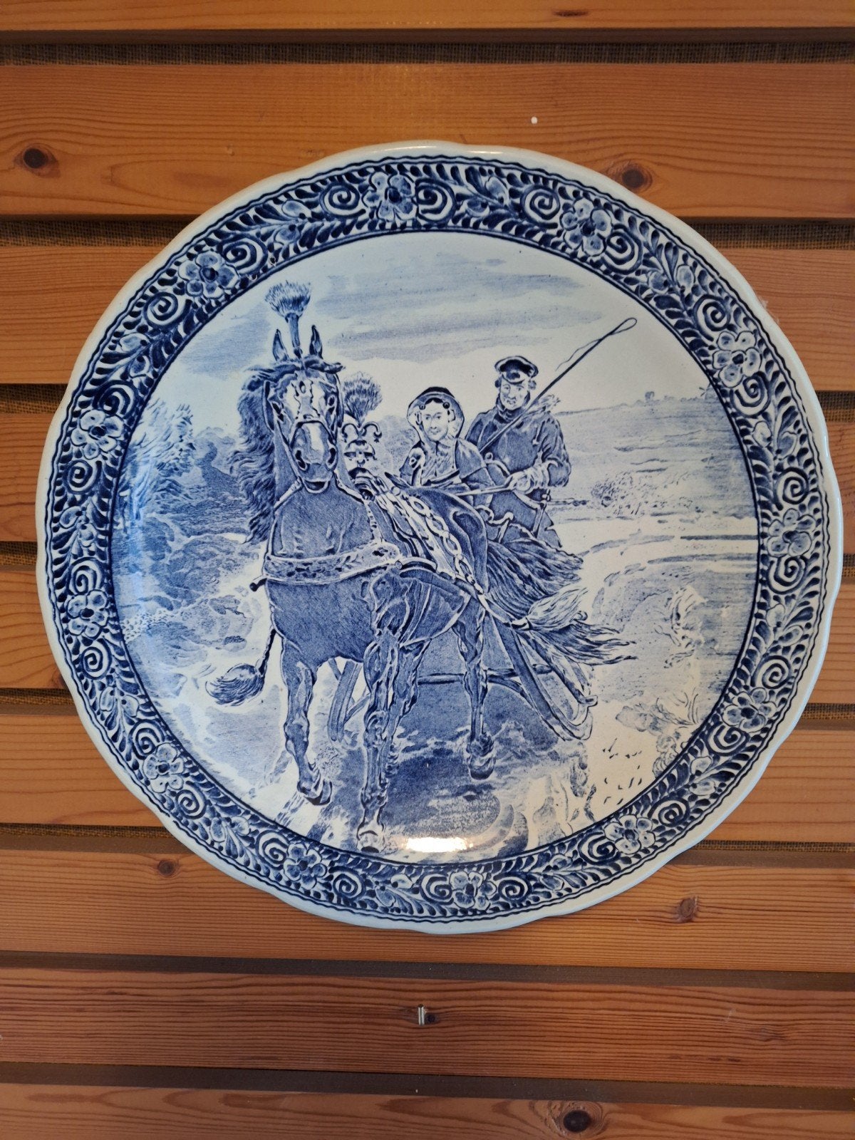 Groot Delfts blauw wandbord Boch Royal Sphinx 39 cm, Antiek en Kunst, Ophalen of Verzenden