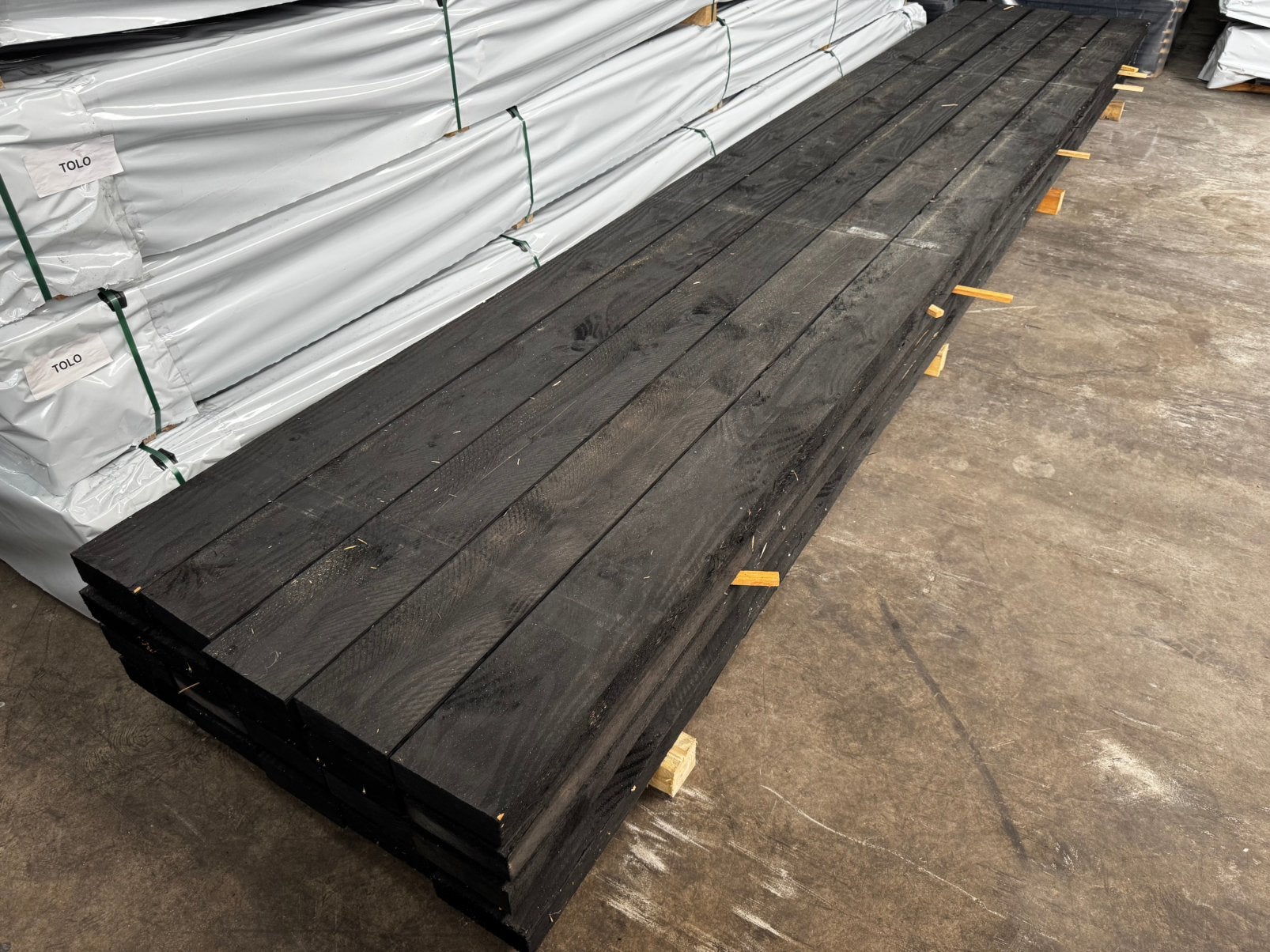 Zwarte Douglas balken 63x175 mm - 500 cm - WEG=WEG, Tuin en Terras, Ophalen of Verzenden, Nieuw, 250 cm of meer, Balken