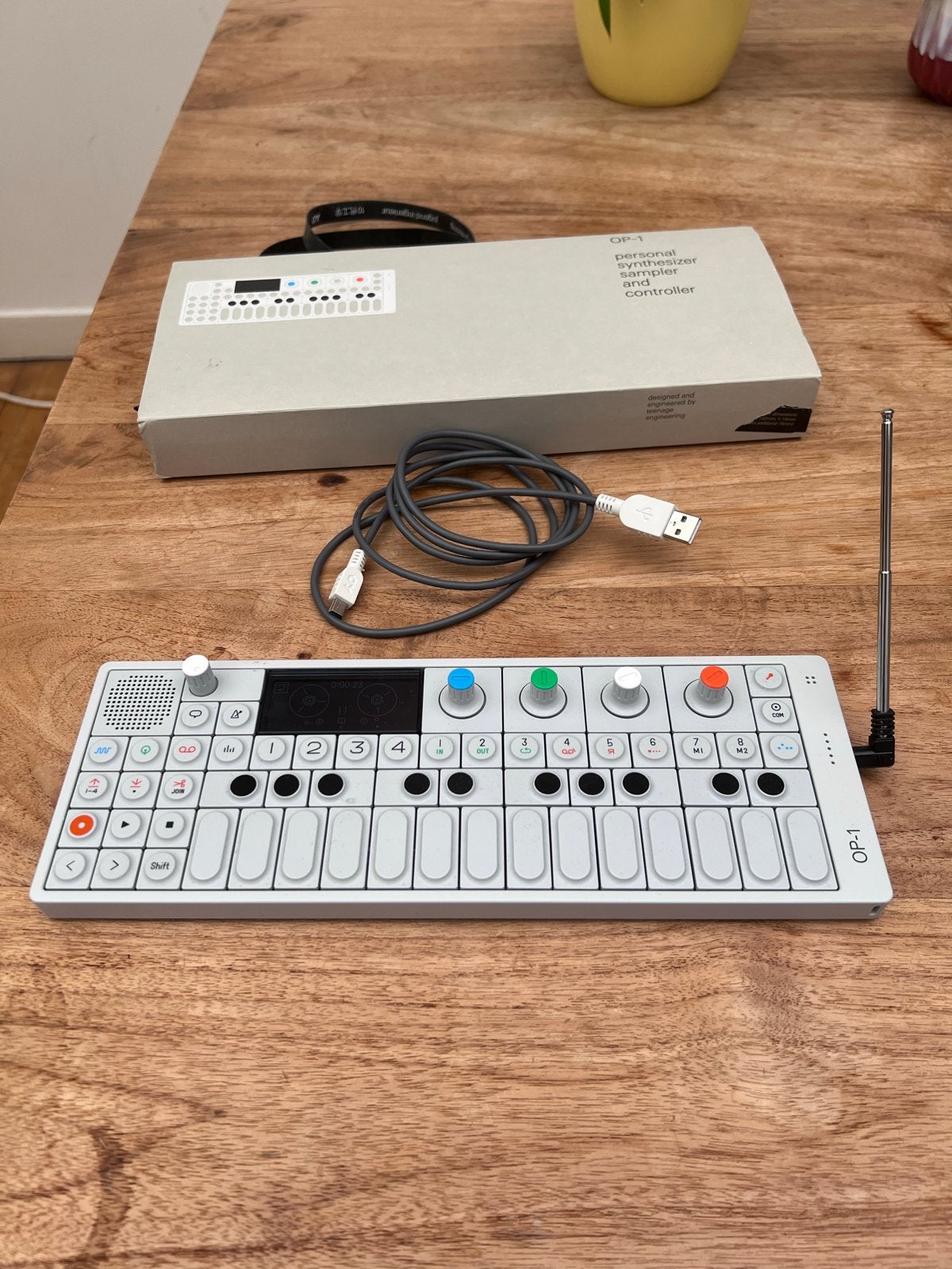 Teenage Engineering OP-1 Synthesizer Sampler i, Ophalen of Verzenden, Zo goed als nieuw, Overige aantallen, Overige merken