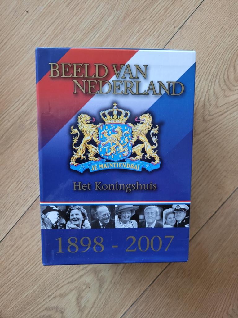 6 dvd's beeld van Nederland, het koningshuis, Cd's en Dvd's, Dvd's | Documentaire en Educatief, Alle leeftijden, Ophalen of Verzenden