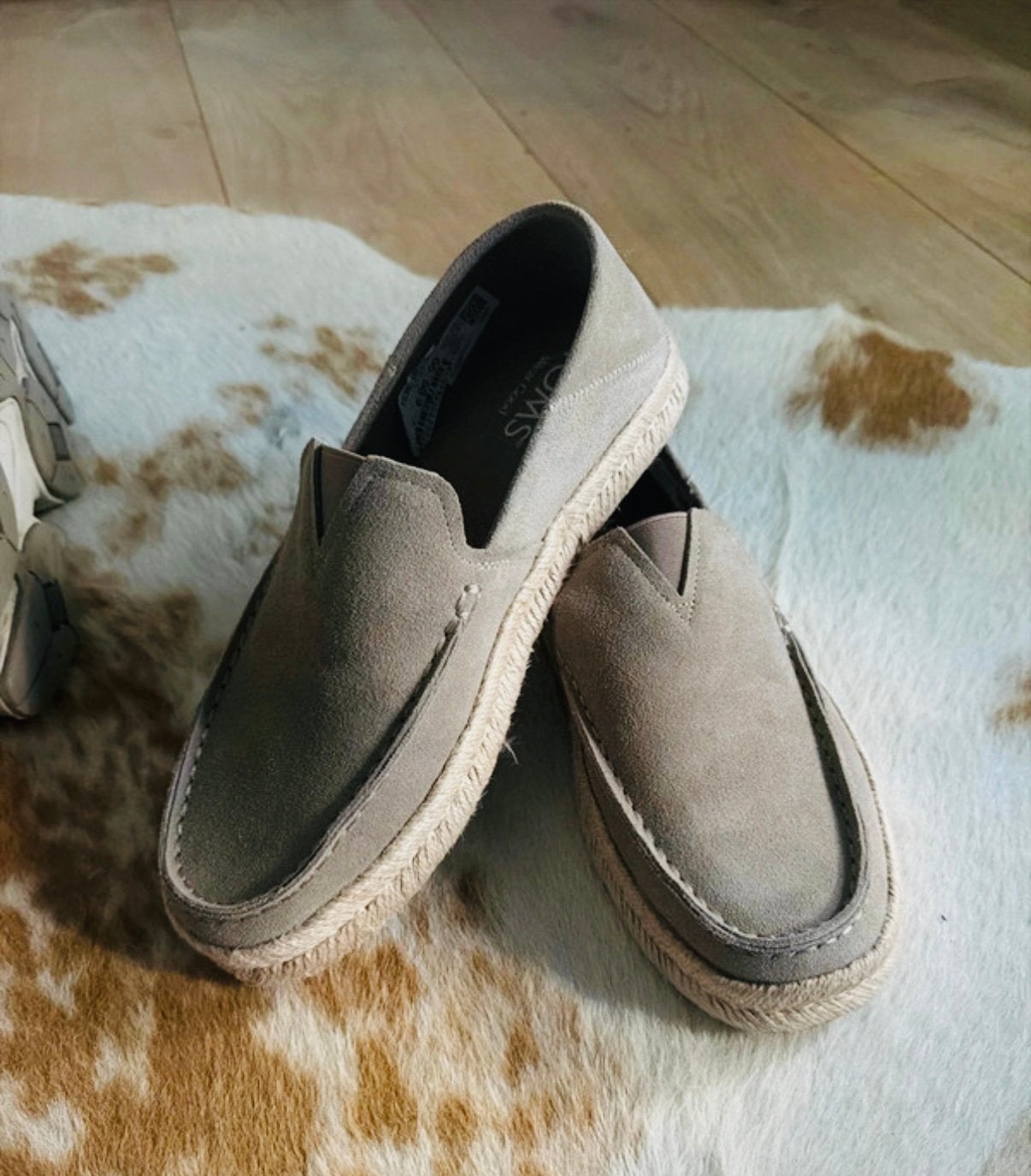 Toms 40,5 nieuw, Bruin, Nieuw, Ophalen of Verzenden, Espadrilles of Moccasins