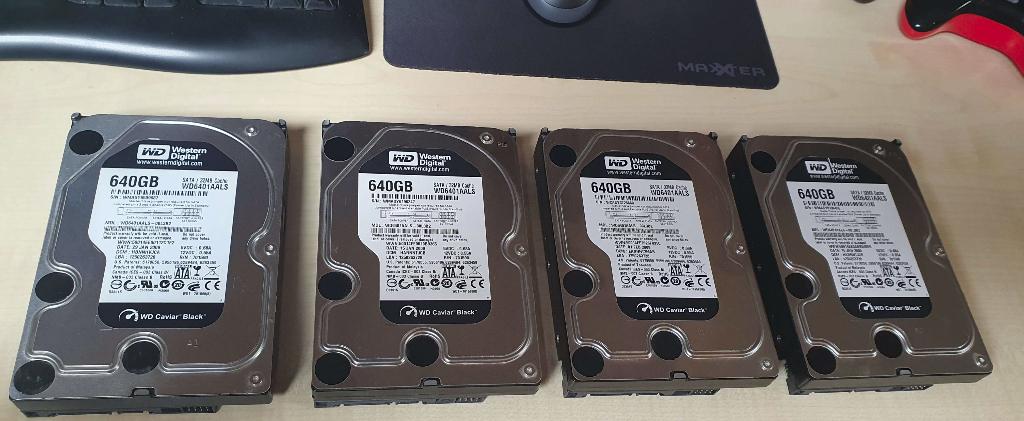 4x Harde Schijf WD Black Caviar 640GB SATA300, Computers en Software, Harde schijven, Intern, SATA, 640GB, Refurbished